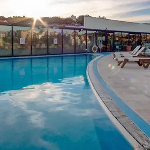 Lägenhetshotell Vip Executive Eden ****