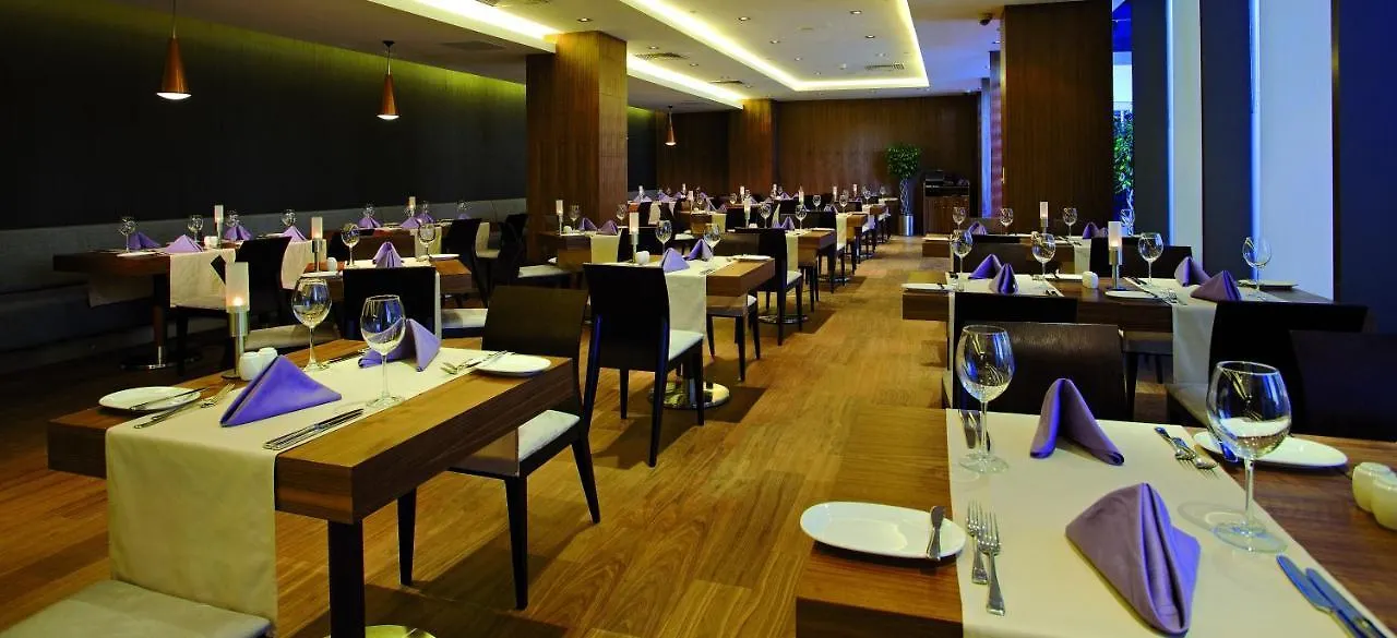 Hotel Crowne Plaza Istanbul Harbiye By Ihg 5*,