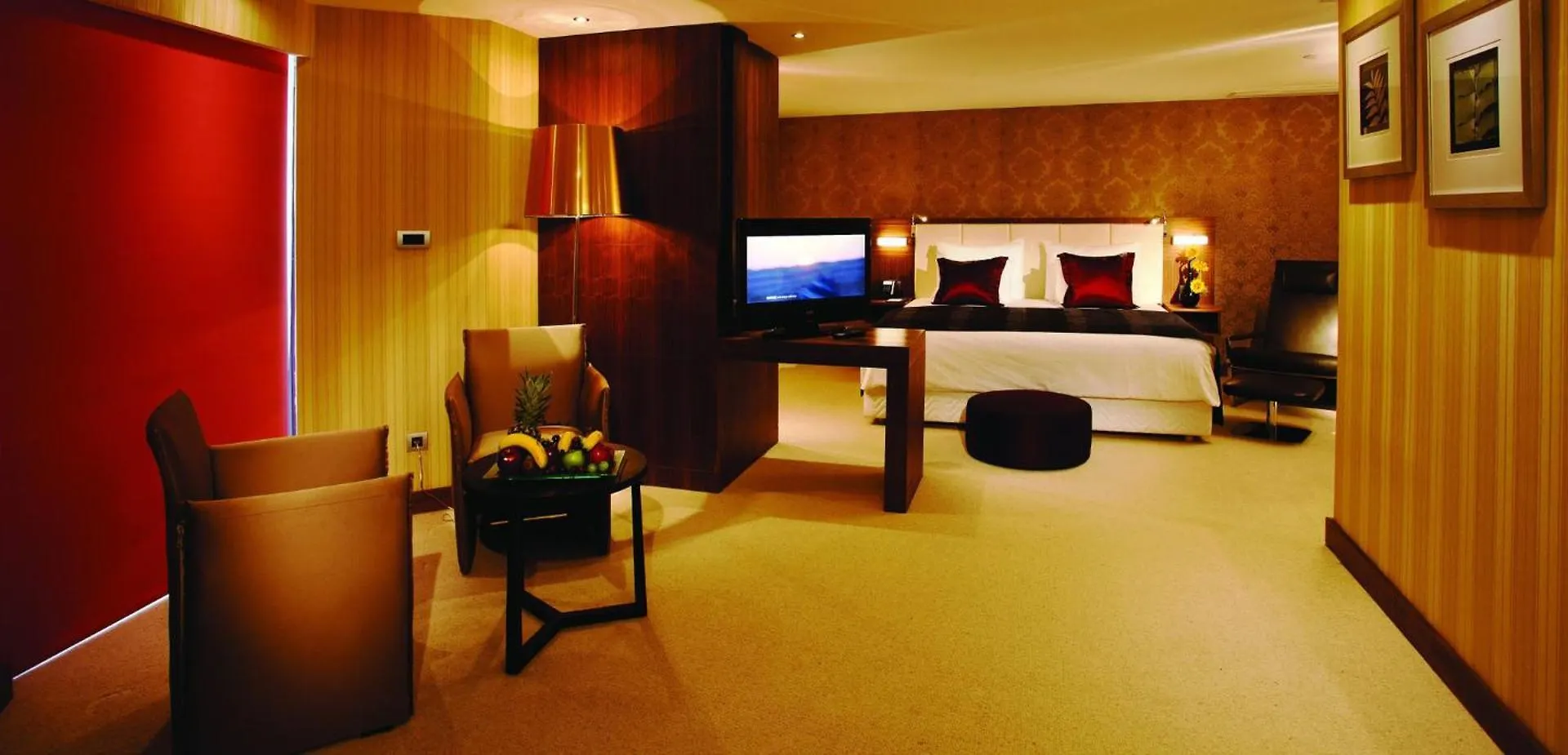Hotel Crowne Plaza Istanbul Harbiye By Ihg